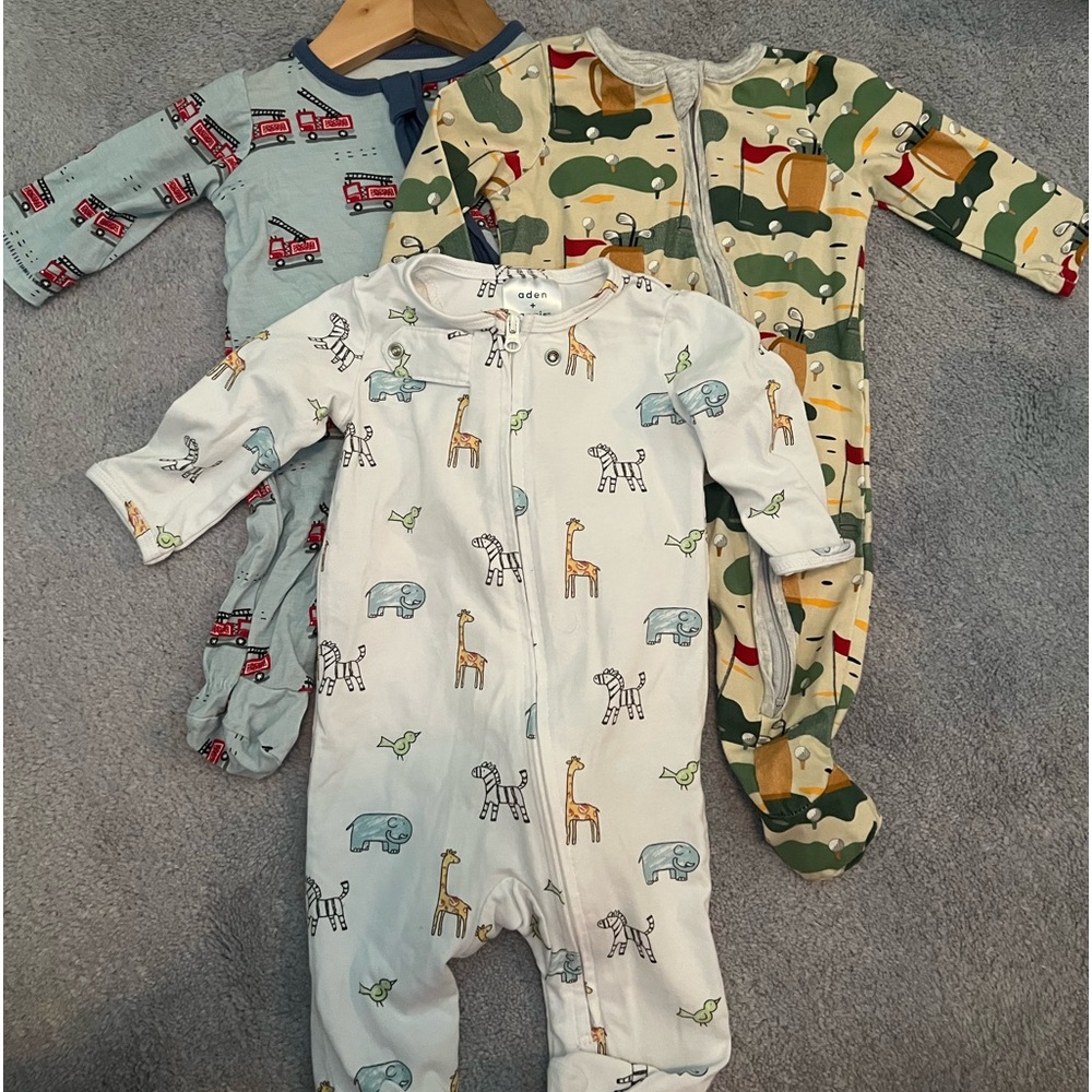 Lot of 3 zip long sleeve onesies 2 mud pie 1 Aden +ANSI’s EUC 0-3m